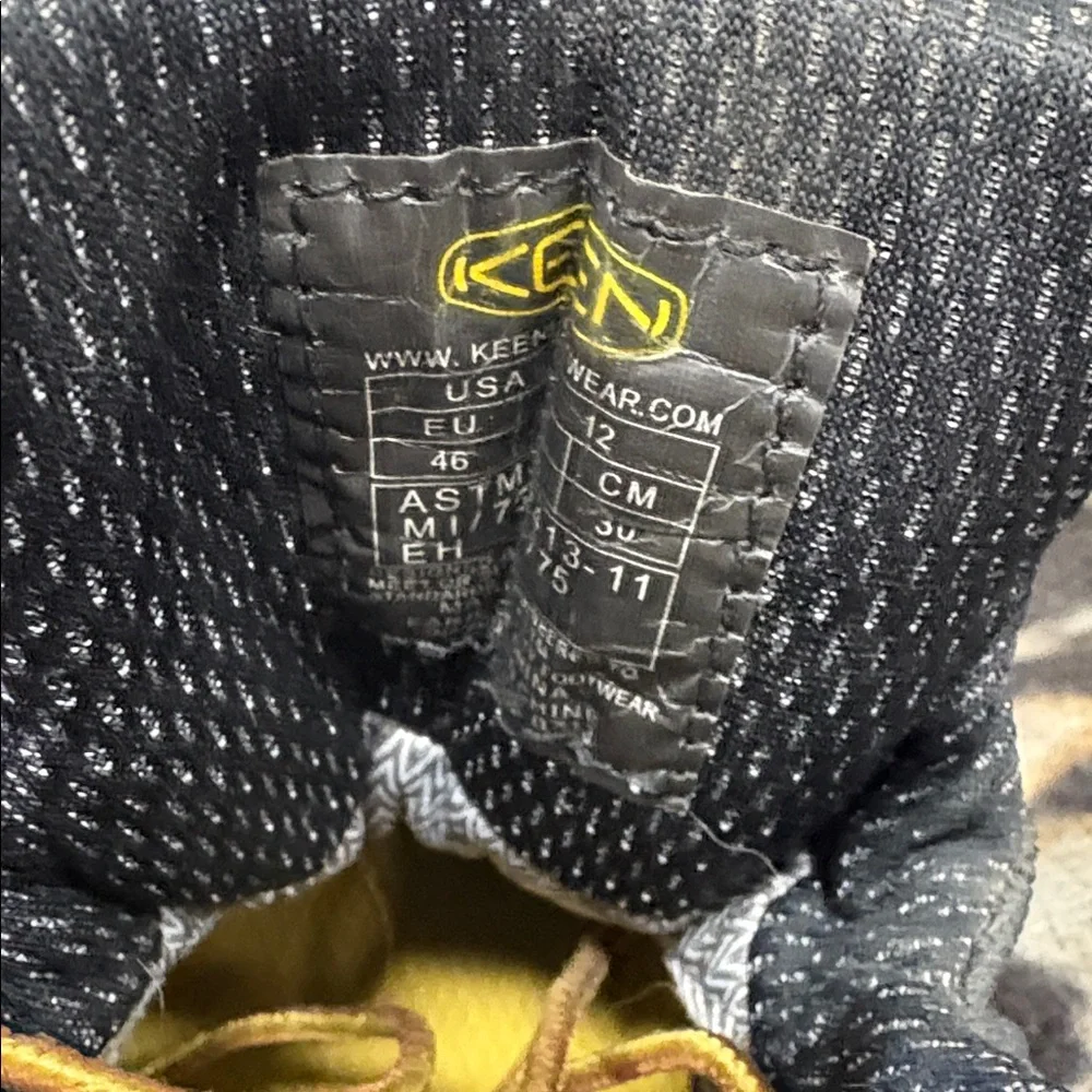 Keen Brown and Black Leather Hiking/work Boots - Picture 5 of 9